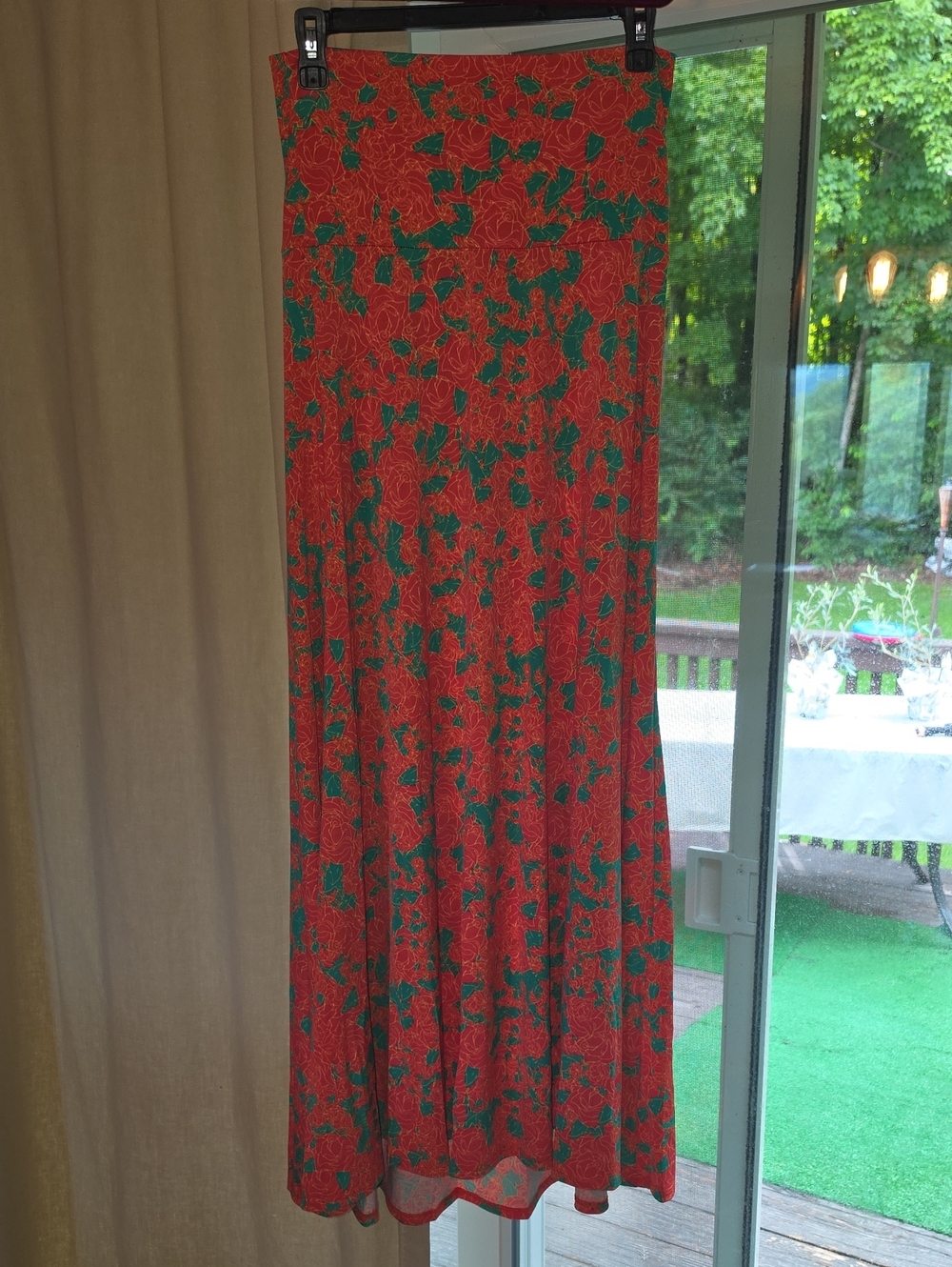 Lularoe Red Rose Floral Maxi Skirt with Green Leaf Pattern
